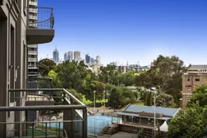 South Yarra Central Apartment Hotel - Image 3