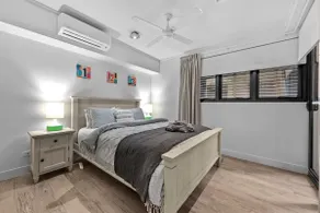 South Brisbane 2B2B Apt&Parking M6 - Image 4