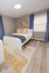 Charming 2 Bedroom apartment - Image 3