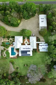 “Yeagerton School House”Riverfront Country Getaway - Image 5