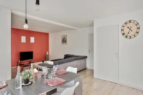 Les Barolles – Ideally Located - Image 3
