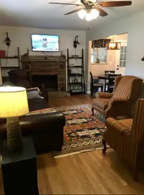 Huckleberry Trail House - Image 4
