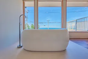 A whole villa in front of Hamanasu Park Beach that can accommodate up to 8 people with a sauna and dog run! - Image 3