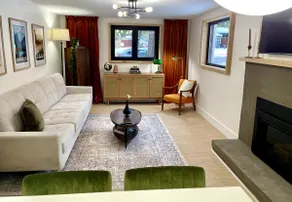 Charming Mid-Century Home near Garden of the Gods - Image 3