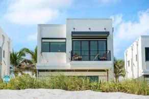 NEW Luxury Modern Beachfront Villa w/ Heated Pool - Image 5