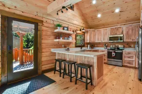 Mountain View Oasis, Hot tub fire place, Dog, pool - Image 5