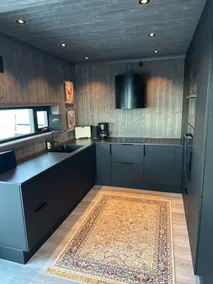 Stylish cabin at Lifjell with jacuzzi and sauna - Image 4