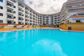 New Beach Front Oasis w/Terrace, Pool, A/C, Wi-Fi - Image 2