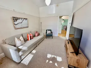 Chic 1-Bed unit at Potts Point - Image 2