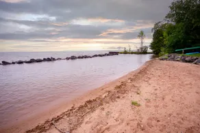 Beach Front Hideaway - Image 3