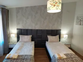 IV Apartment - Image 3