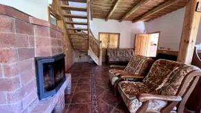 Rustic and Cozy Chalet Ideal for Relaxation - Image 4