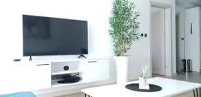 Horizon Blue Apartment & Spa - Image 2