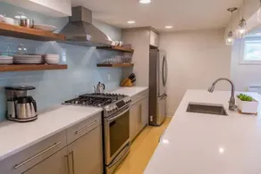 Modern Apt | Close to Everything - Image 3