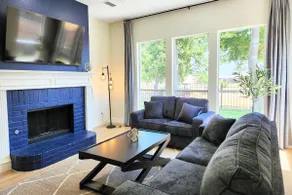 Spacious and Relaxing Brand New Serenity Getaway! - Image 2