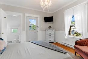 Studio 6 ~ 1 BDRM w/ Private Bath & Balcony - Image 3