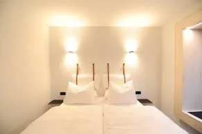 Neubau Design Apartment - Image 5