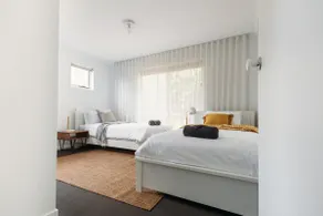 Beach Side Retreat; Wi-Fi, Linen & Pet friendly - Image 4