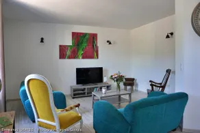 Air-conditioned La Ferronnerie apartment with views of the Festival Photo - Image 5