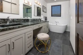 The Oaks Poolside Retreat- V Vacation Rentals - Image 5