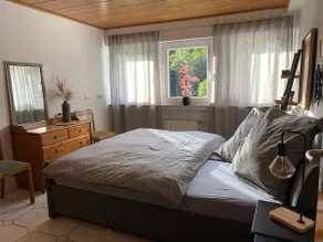 100 sqm apartment with garden - Image 5
