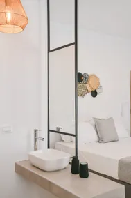 Theros apartment I in Milos - Image 5
