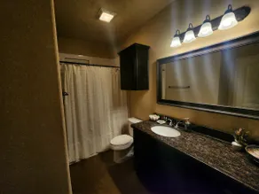 Cozy & Convenient Townhome - Image 5