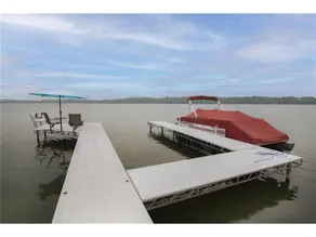 French Lake Cabin - Image 4