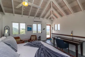 Dragonfly Villa - 3BR/4BA, Sleeps 8 with Pool! - Image 5