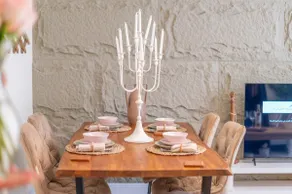 Vintage Bliss-2BR-Natural Light & WarmVibes - Image 3