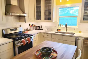 Cozy, comfy family home close to NRG & Med Center - Image 4