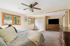 MtSnow/Stratton Chalet w/Hot Tub - Image 4