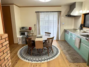 House with a wood stove, entire house rental, within walking distance of Yoshino-Jingu Station, maximum occupancy 5 people, Wi-Fi - Image 3