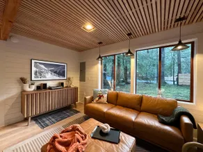 Sky Hütte: Nordic cabin with cedar barrel hot tub - Image 4
