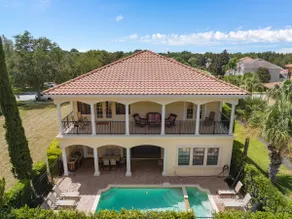 Luxusvilla | Charmante und luxuriöse Villa in der Nähe von Disney! Großer Pool und Spa in Südlage - Image 2