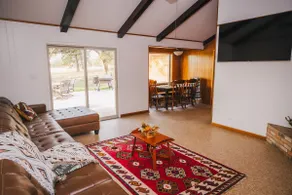 Hackamore Lodge - Image 2
