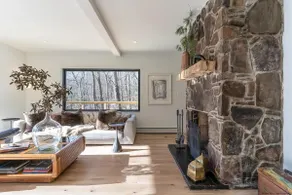 Chic Stream-side Chalet • Mountain View • Catskill - Image 4