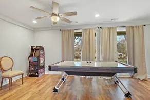 Ranch Home with Air Hockey and PacMan near Naval Base - Image 3