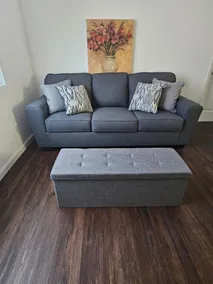 Prime Spot in Burbank - Image 3