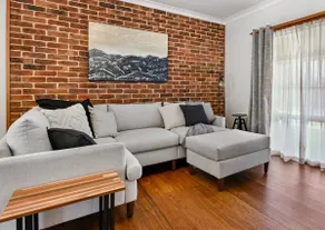 Highfields - Rural Entertainer with Valley Views - Image 2