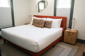 The Porter House - near Downtown and City Park - Image 5