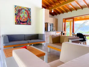 15 mins to Jardín | Spacious & Convenient House - Image 3