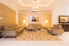 Large Premium 3 Bedroom Serv. Apartment @ Kumasi - Image 3