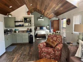 Peaceful Cabin in the Woods for Two - Image 2
