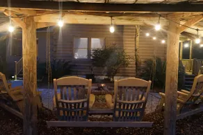 Log Cabin w/Hot Tub - Image 2