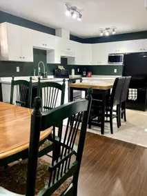 Minutes from NAIT, Kingsway, Northlands, & More! - Image 2