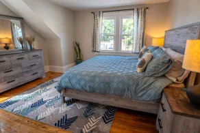 Roanoke Home Downtown Charm near Greenways - Image 3