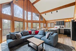 Snowbird Chalet - A Massanutten Classic - Image 2
