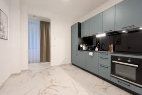 limehome Vienna Karajangasse |2-BR Suite + Balcony - Image 4