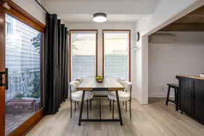 Modern Beachside Getaway - Image 4